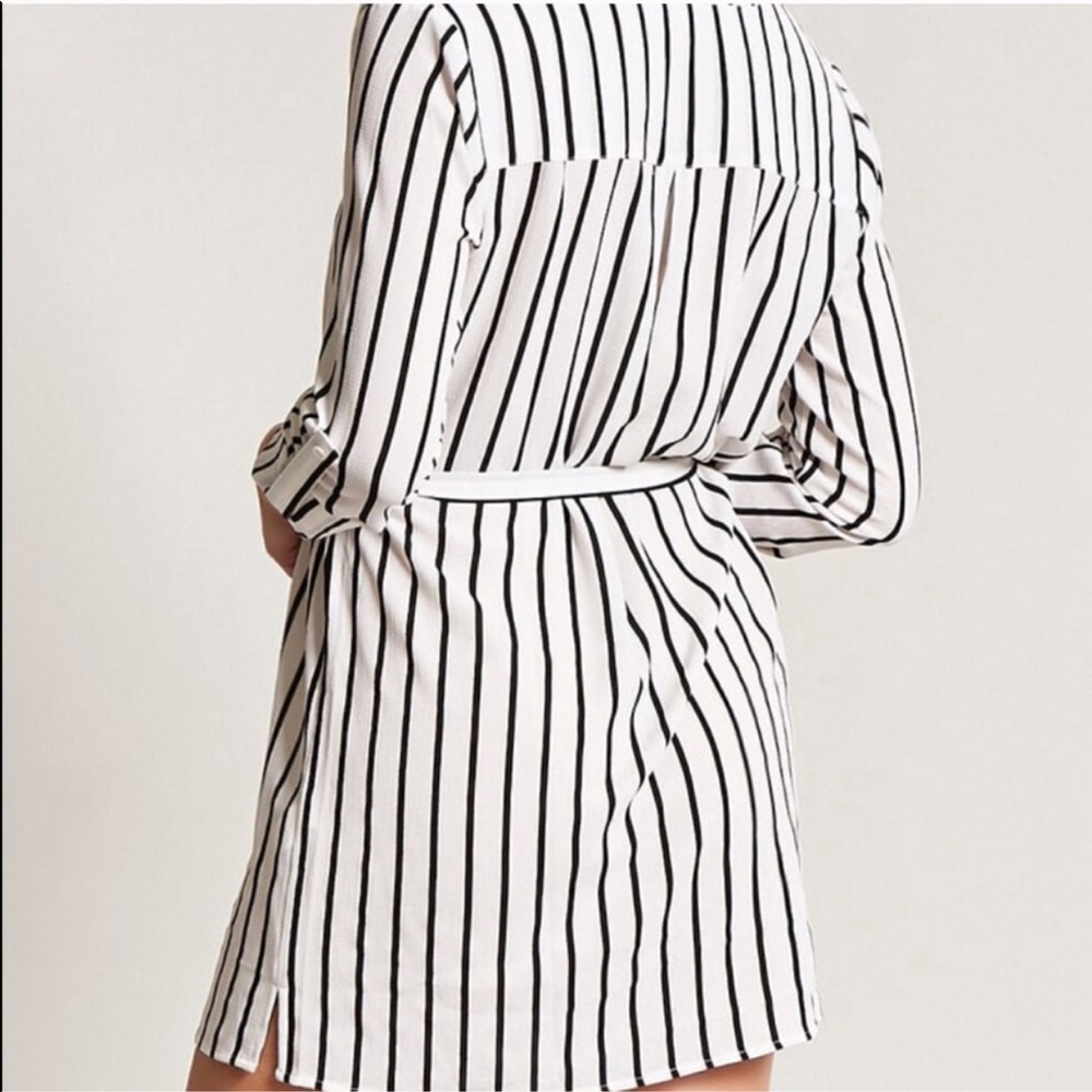 Black White Stripe dress/shirt belt - Picture 4 of 4
